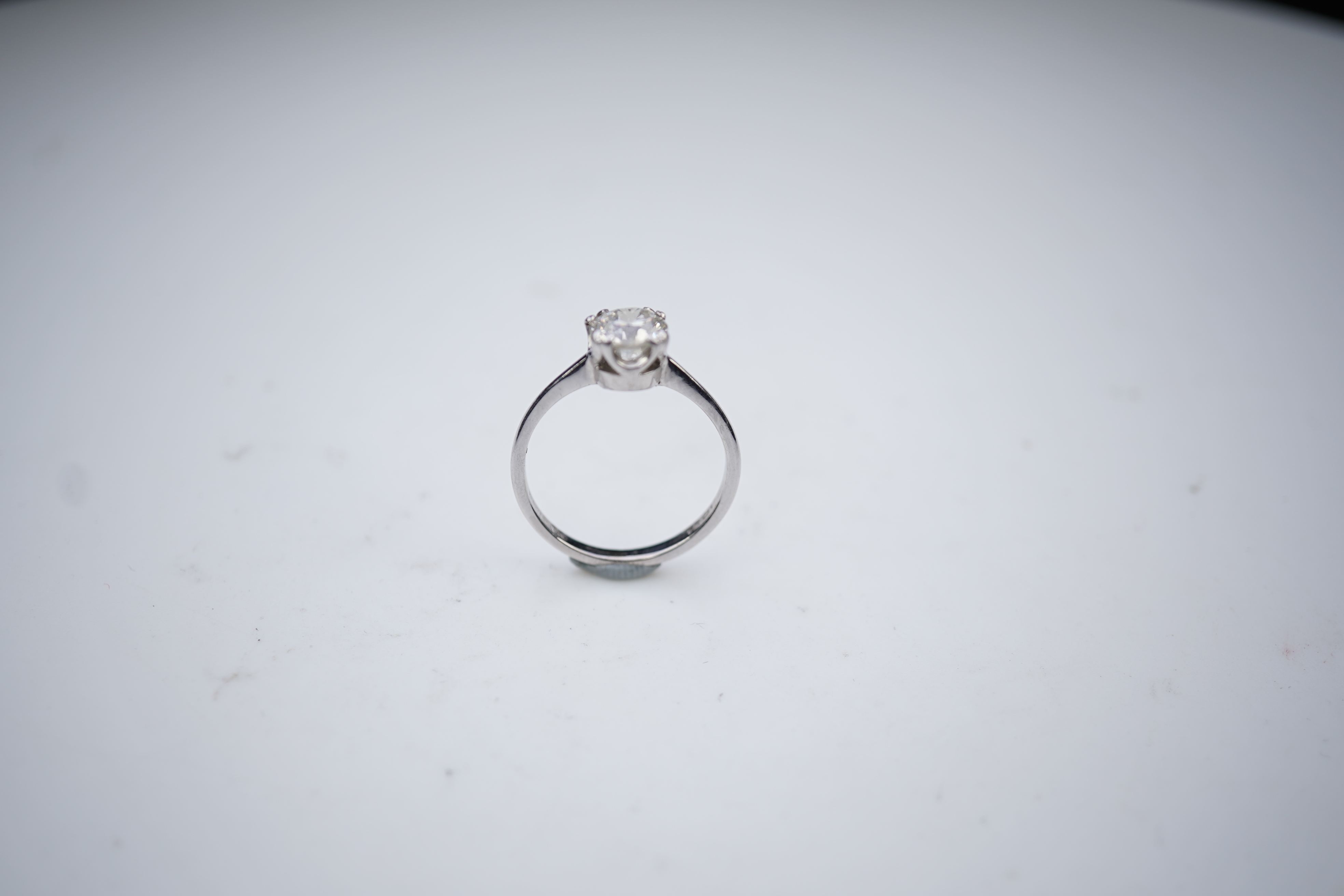 A diamond cluster ring, circa 1900